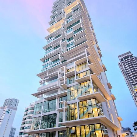 Sunrise Gurney Premium Executive City/Seafront Suite - Penang George Town Exterior foto